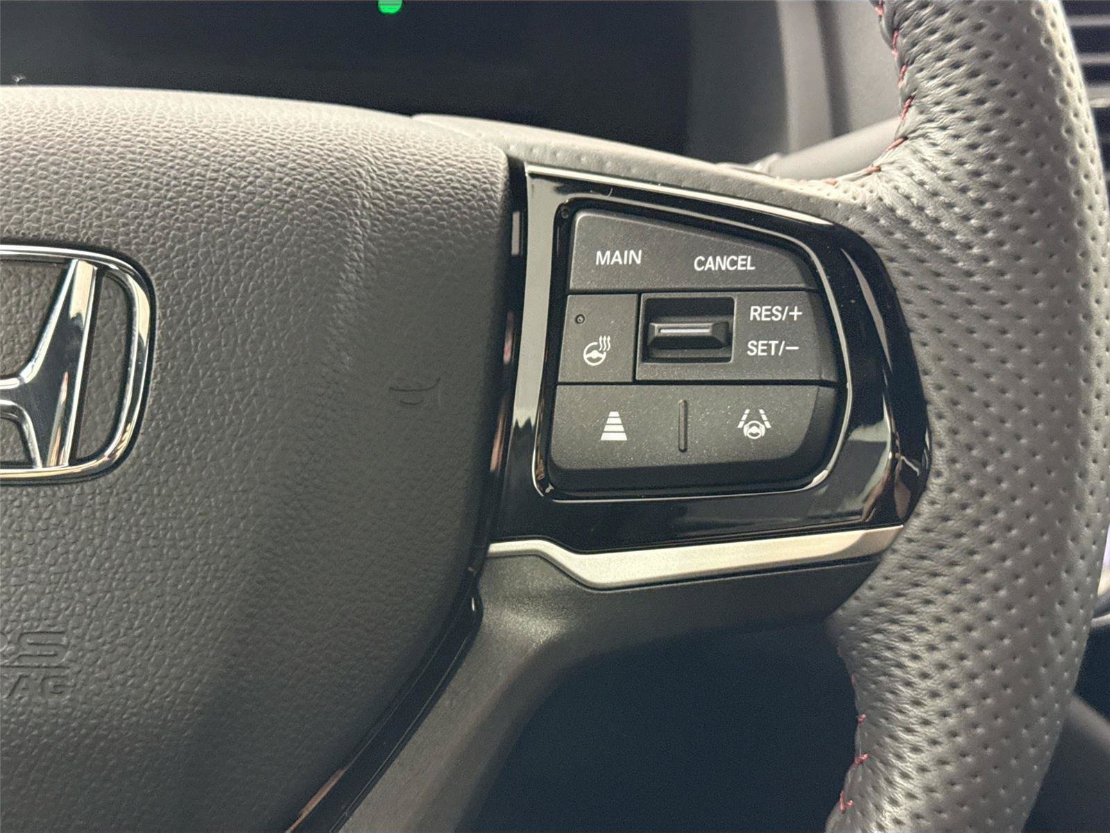 Used 2025 Honda Ridgeline Black Edition image 18