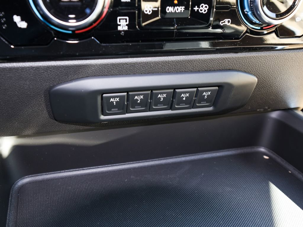 New 2026 GMC Sierra 3500 SLE image 20