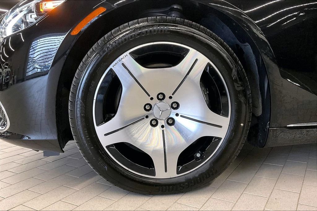 New 2026 Mercedes-Benz Maybach S 580 4MATIC image 11