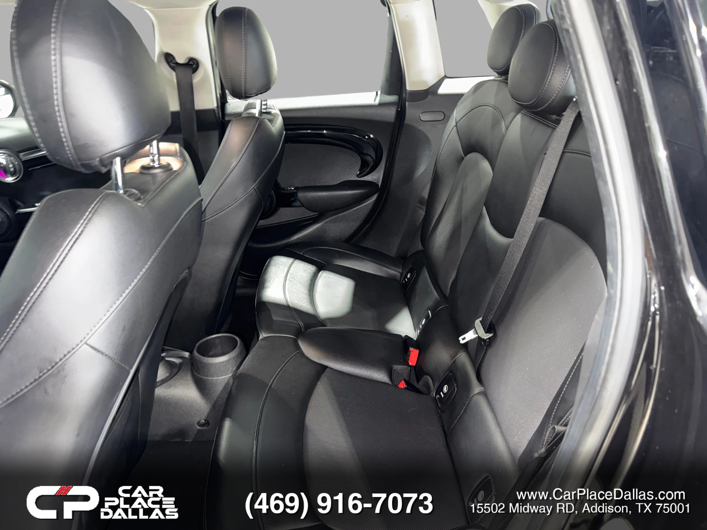 Used 2018 MINI Cooper S FWD image 19