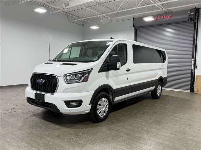 Used 2023 Ford Transit 350 XLT image 8
