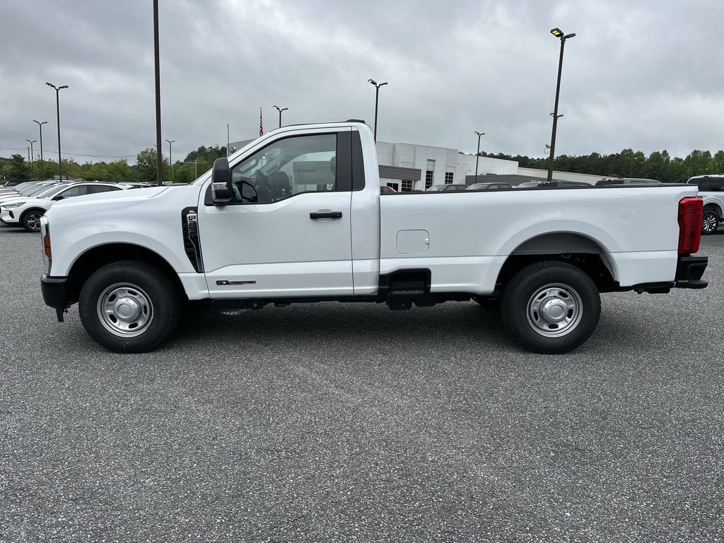 New 2025 Ford F250 XL image 4