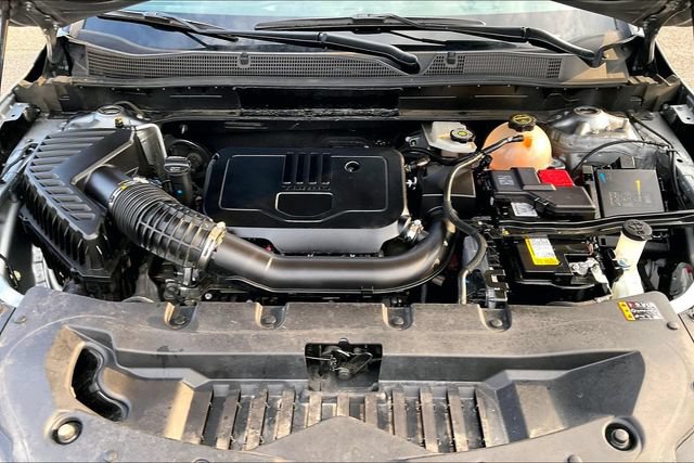 Used 2025 Chevrolet Blazer LT AWD/4WD image 10