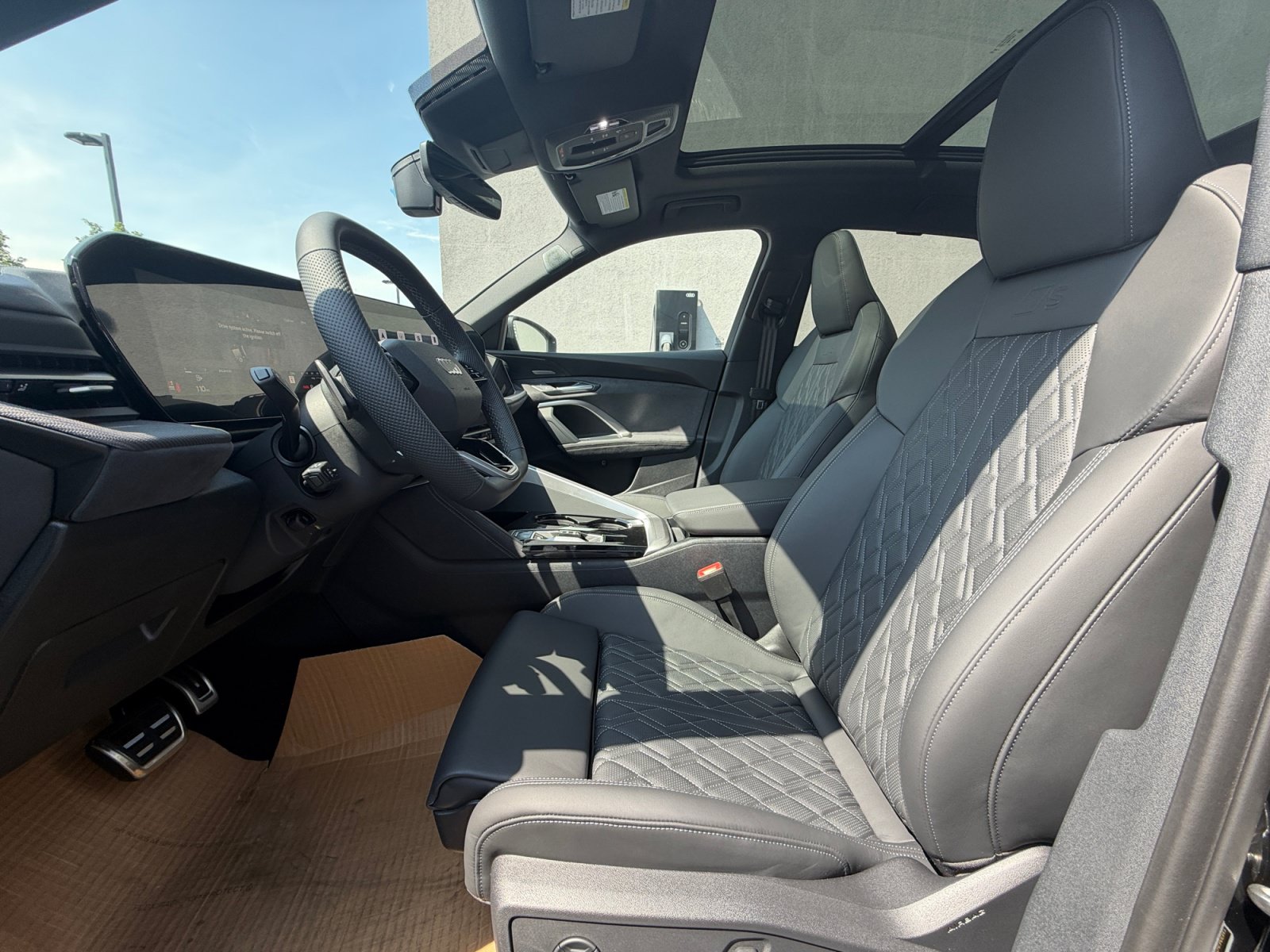 New 2026 Audi SQ5 Prestige AWD/4WD image 5