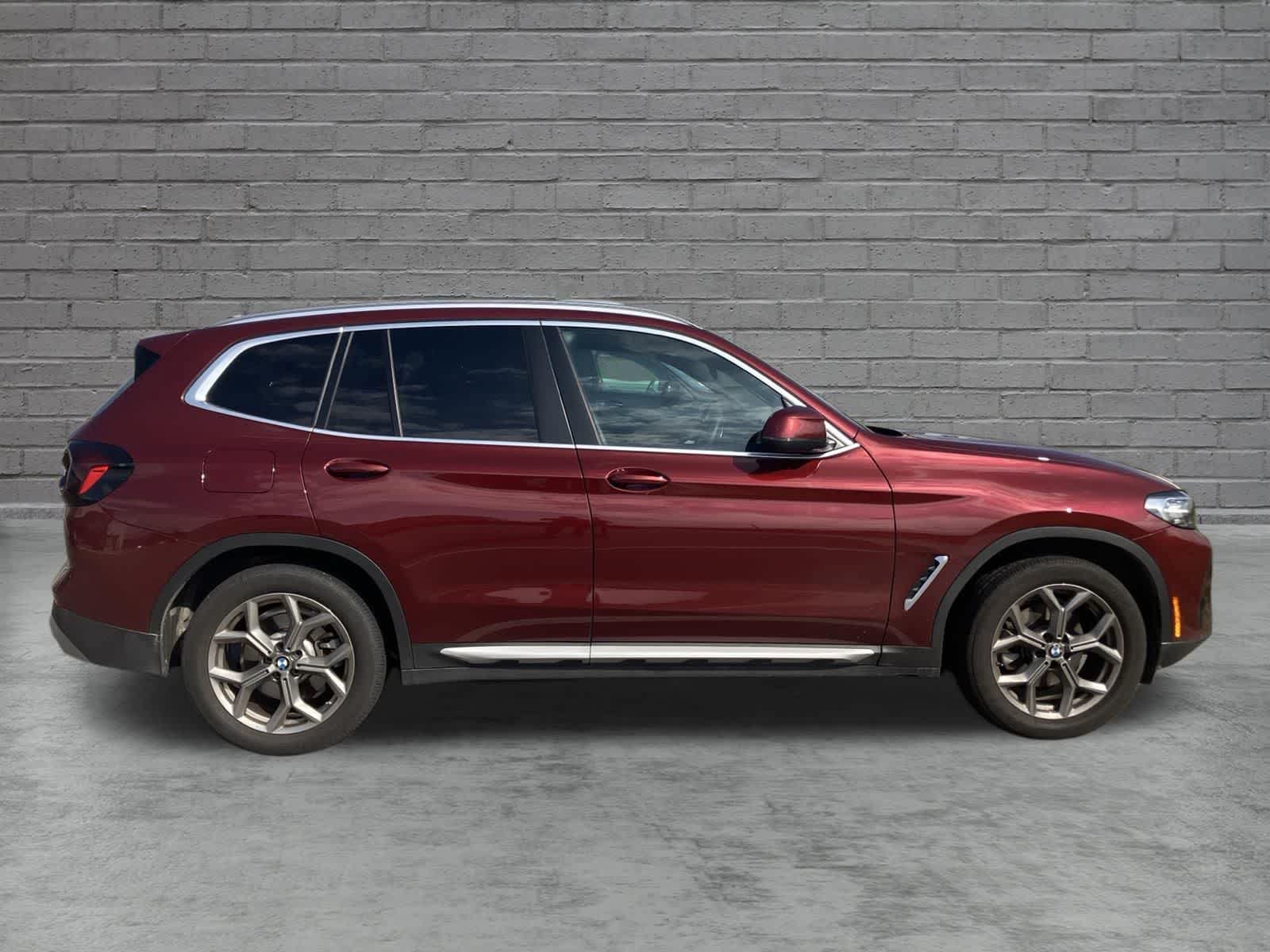 Used 2024 BMW X3 xDrive30i w/ Premium Package AWD/4WD image 6