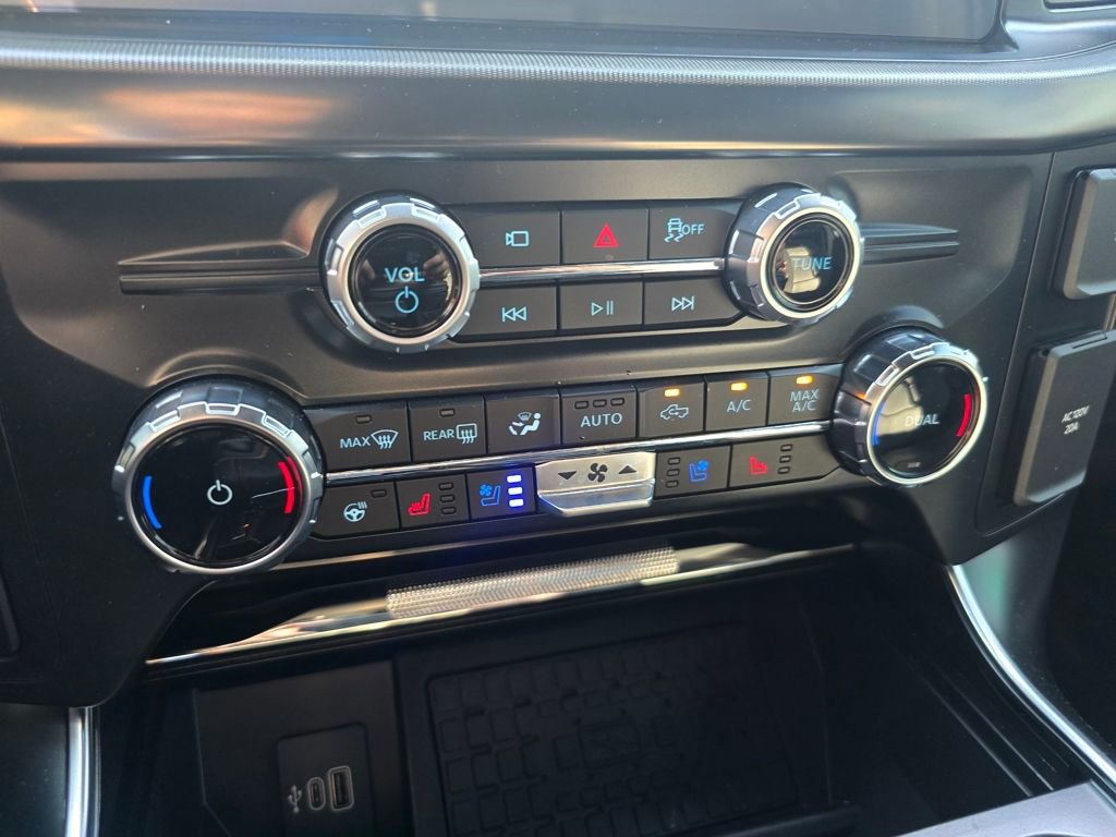 Used 2025 Ford F150 Raptor image 14