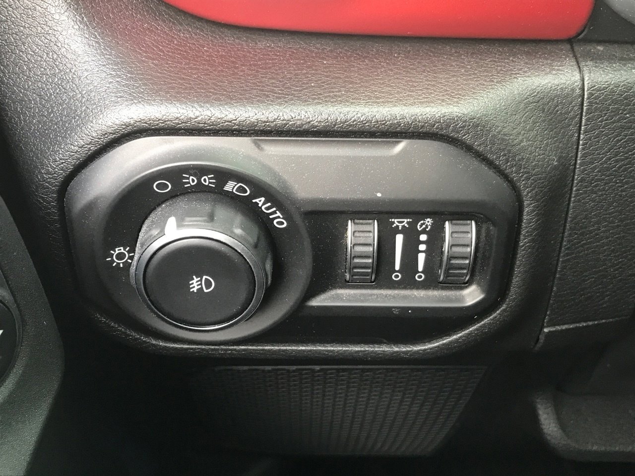 Used 2019 Jeep Wrangler Unlimited Rubicon AWD/4WD image 19