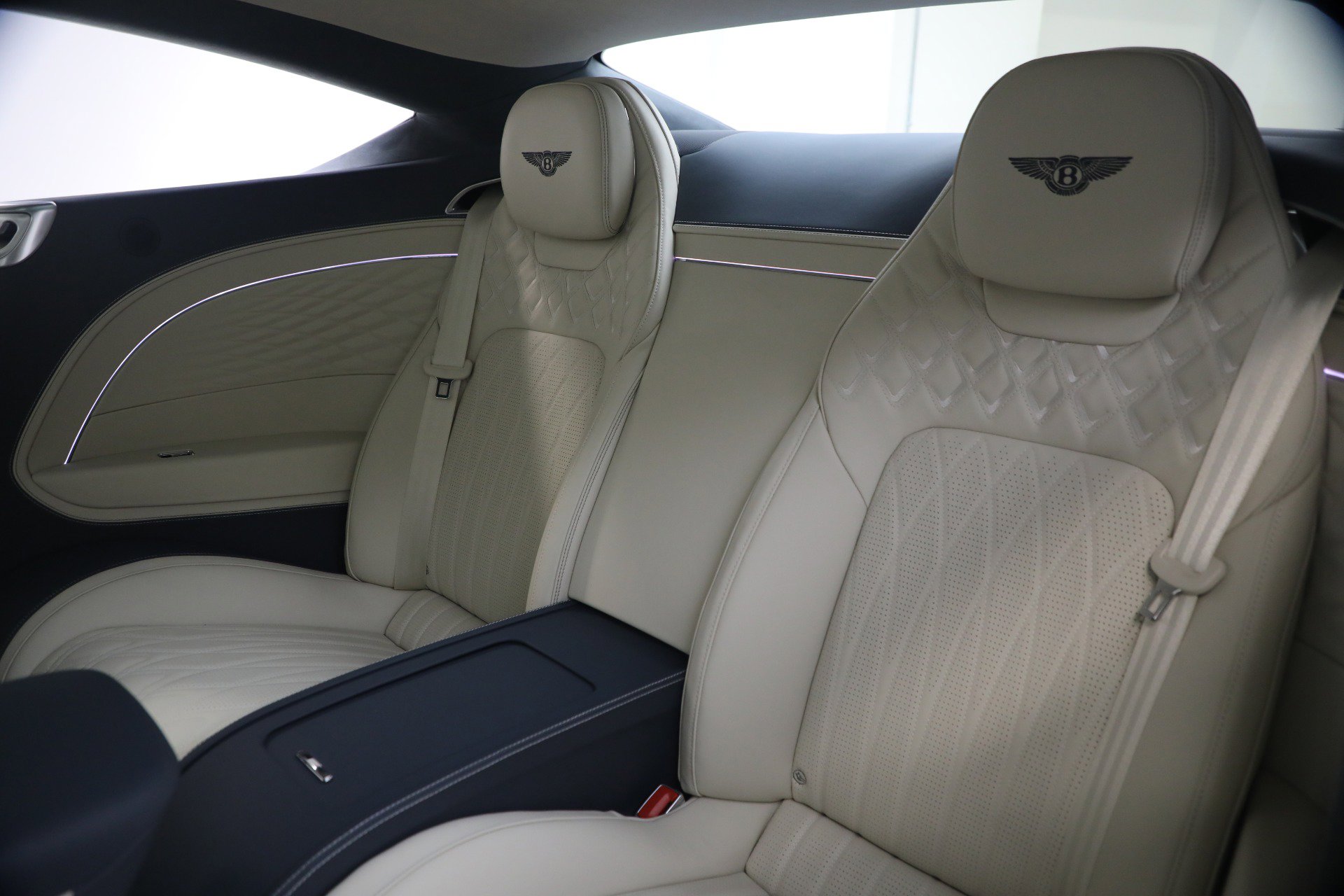 New 2026 Bentley Continental GT Azure AWD/4WD image 22