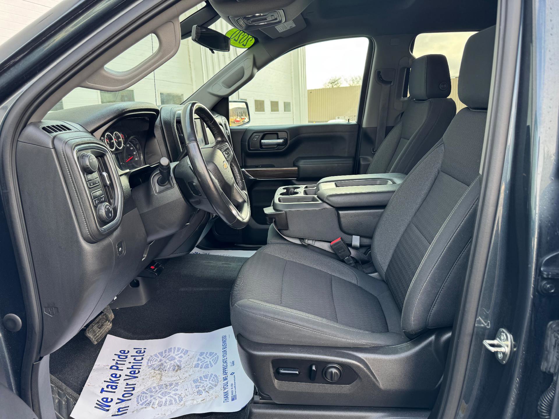 Used 2020 Chevrolet Silverado 1500 LT w/ All-Star Edition image 21