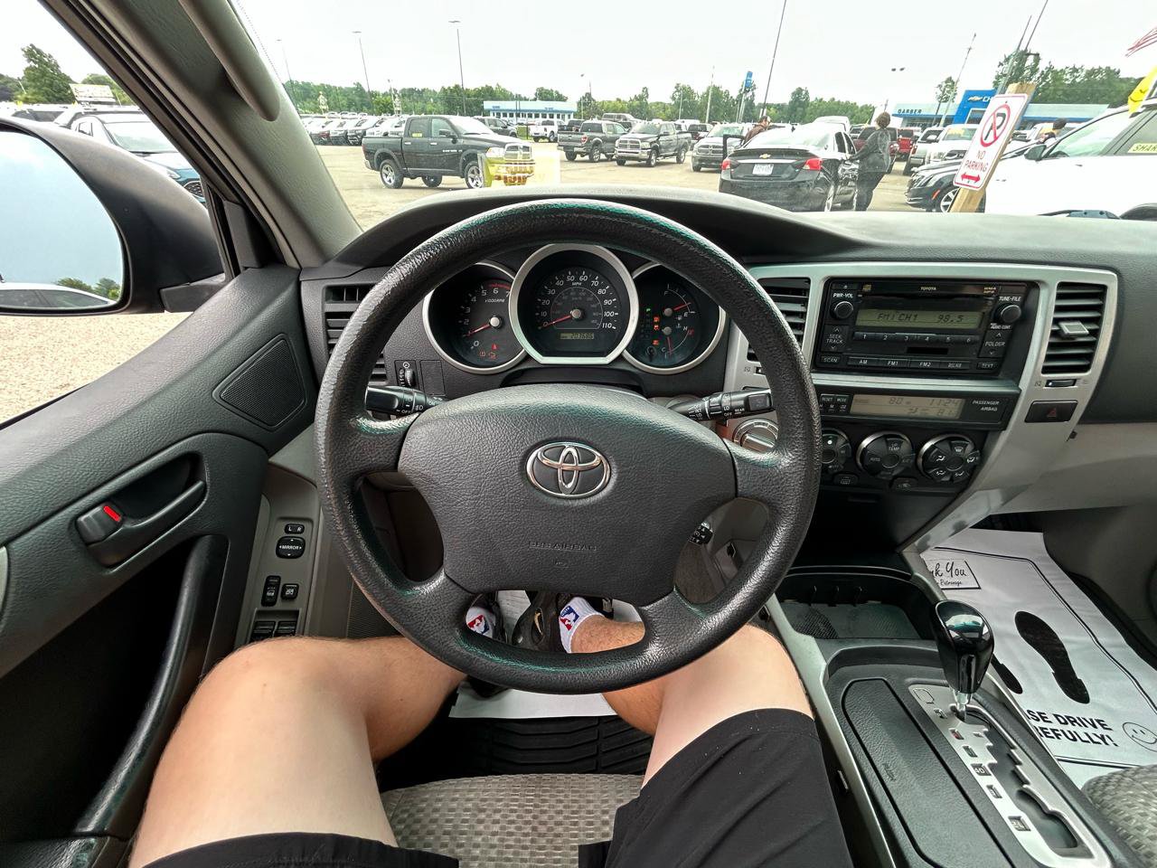 Used 2007 Toyota 4Runner SR5 AWD/4WD image 26
