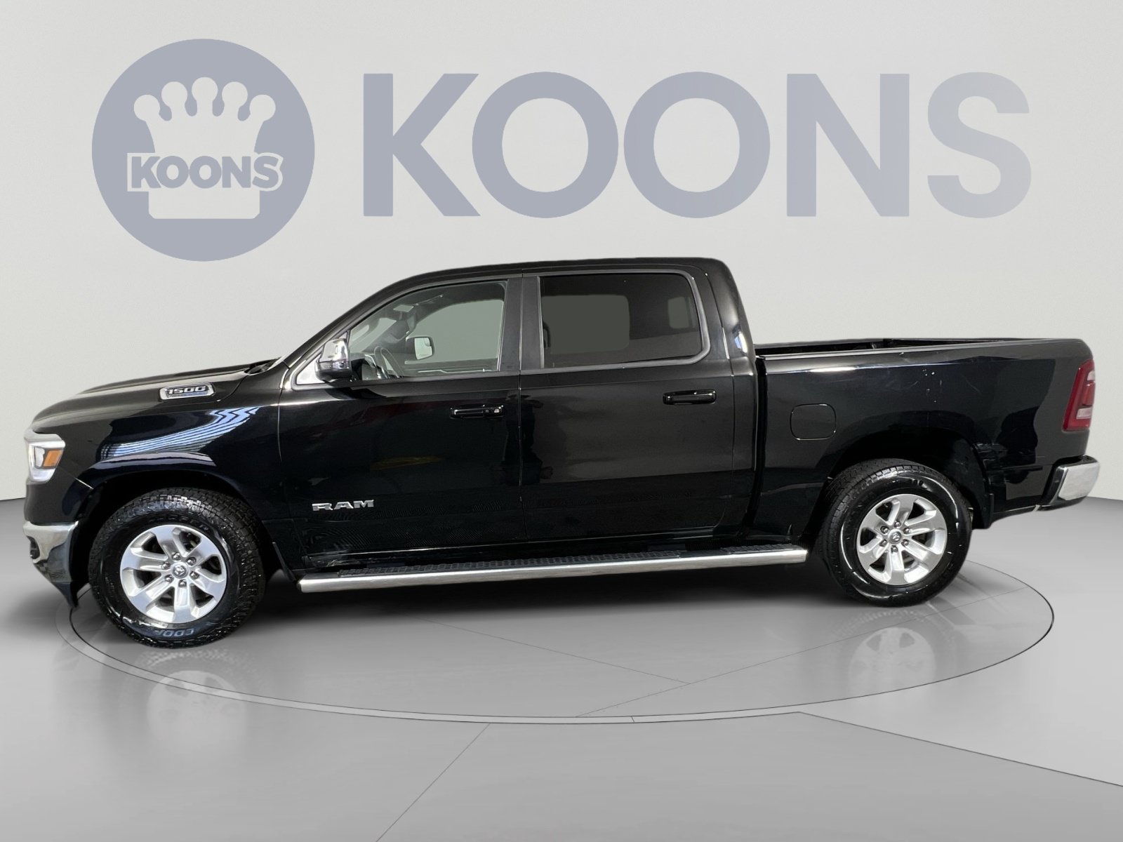 Used 2023 RAM 1500 Laramie AWD/4WD image 7