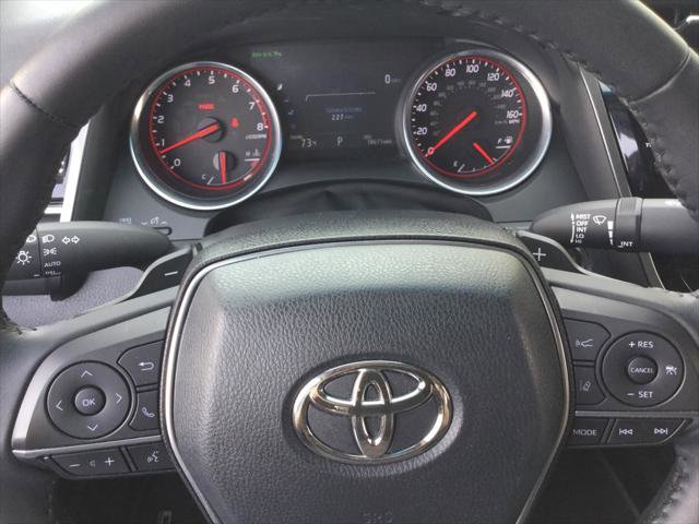 Certified 2018 Toyota Camry XSE FWD image 15