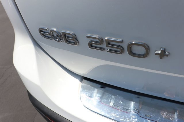 Used 2024 Mercedes-Benz EQB 250+ image 7