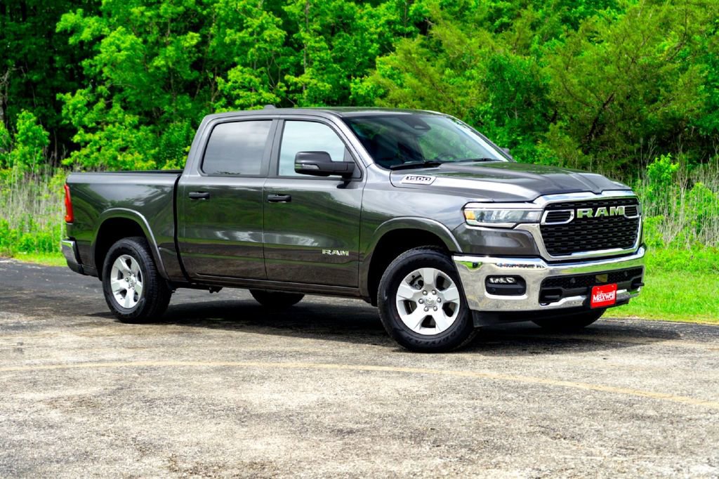 Used 2025 RAM 1500 Lone Star AWD/4WD image 2
