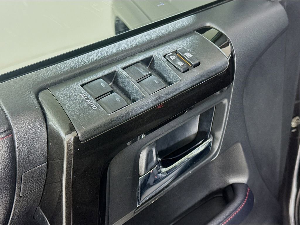 Used 2019 Toyota 4Runner TRD Off-Road Premium image 18