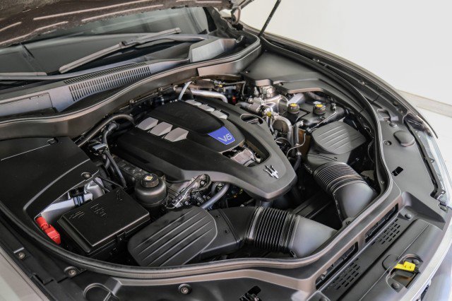 Used 2017 Maserati Levante S image 48