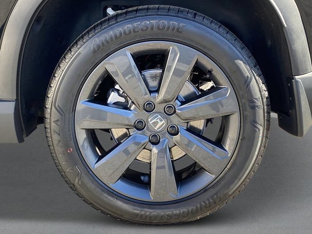 New 2026 Honda Pilot Sport image 7