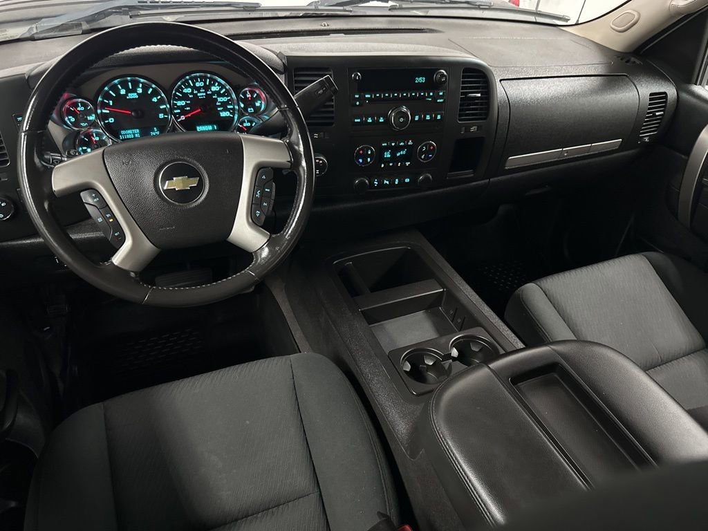 Used 2014 Chevrolet Silverado 2500 LT AWD/4WD image 13