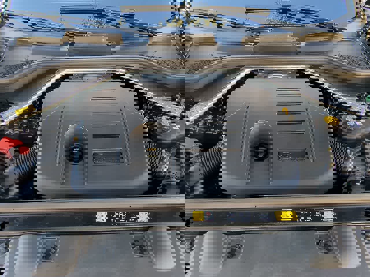 Used 2023 Land Rover Range Rover Sport SE Dynamic image 14