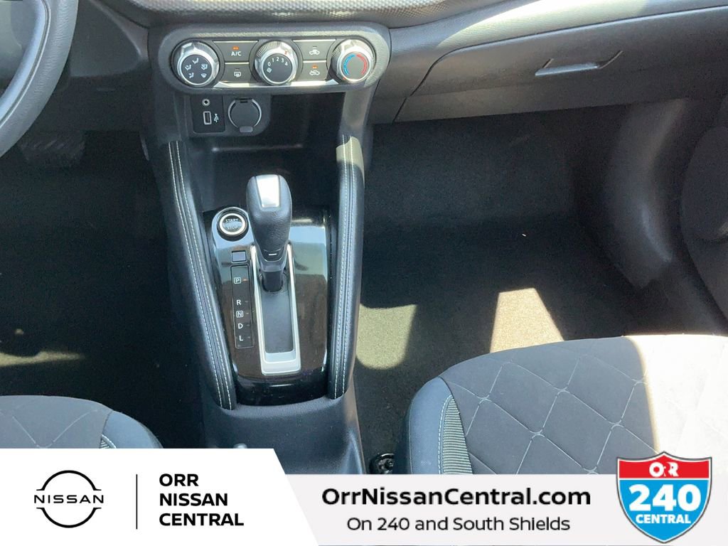 Used 2018 Nissan Kicks S FWD image 22