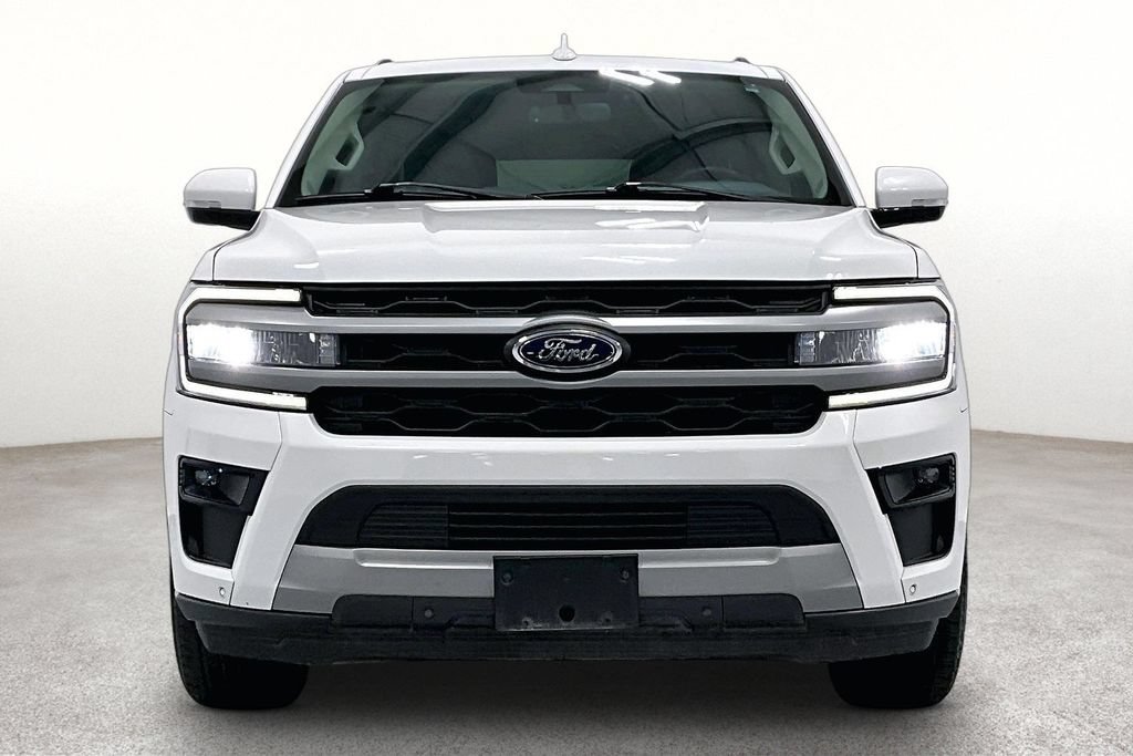 Used 2024 Ford Expedition Max XLT RWD image 4