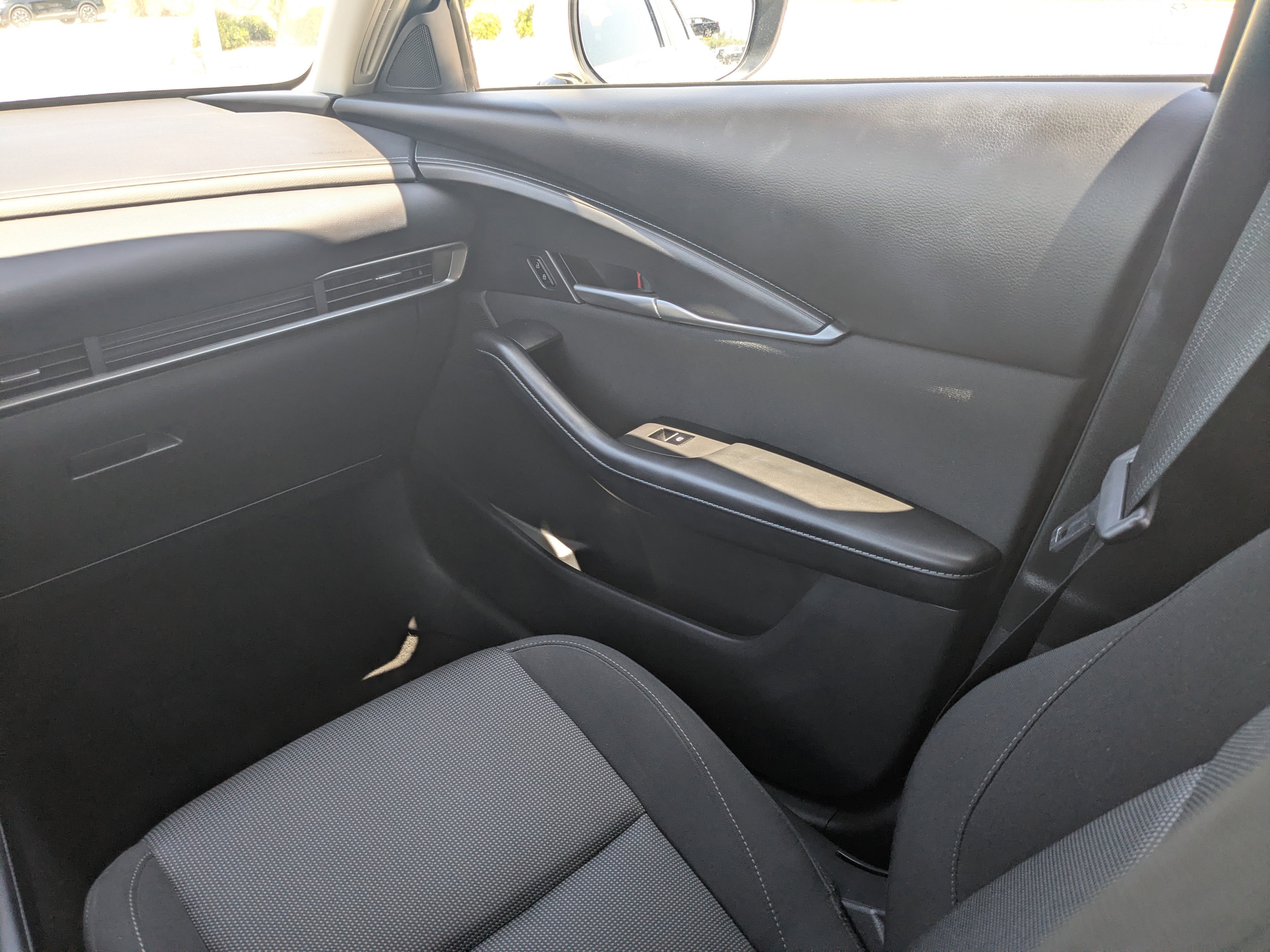 Used 2022 MAZDA CX-30 AWD 2.5 S image 18