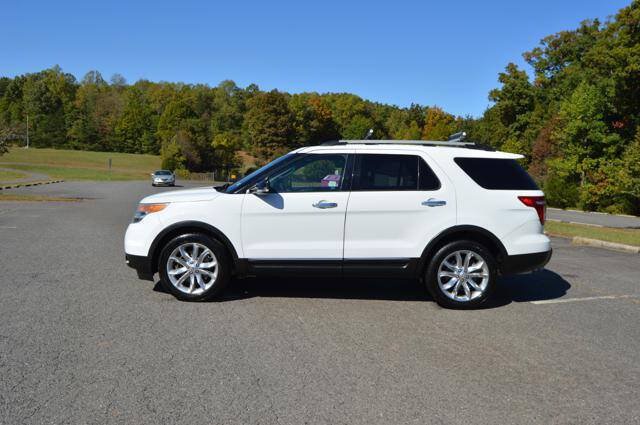 Used 2013 Ford Explorer XLT AWD/4WD image 70