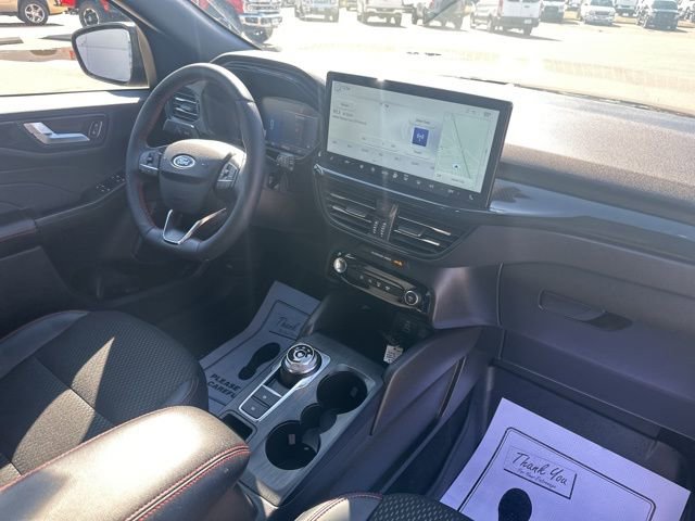 Used 2025 Ford Escape ST-Line w/ Tech Pack #1 image 11