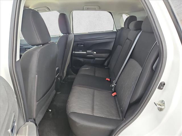 Used 2021 Mitsubishi Outlander Sport SE image 18