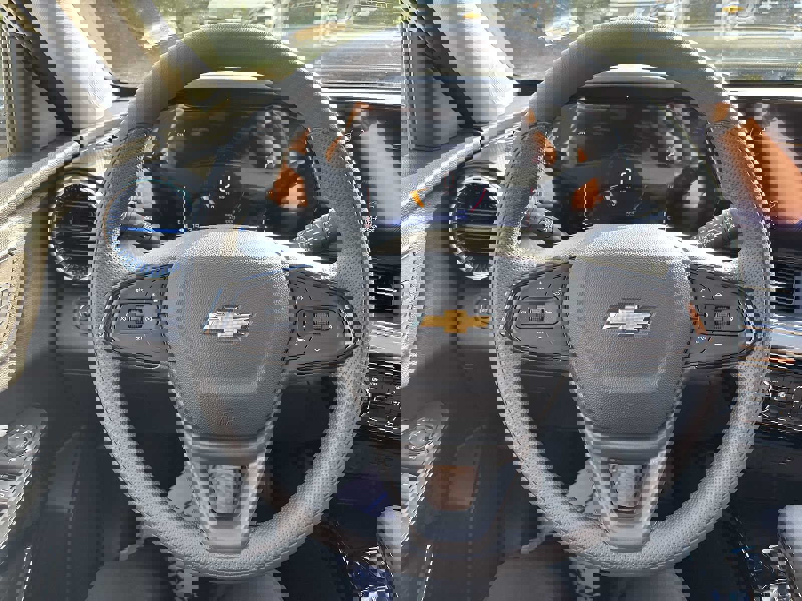 New 2026 Chevrolet Trax LT image 17