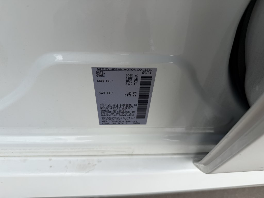Used 2025 Nissan Leaf S FWD image 41