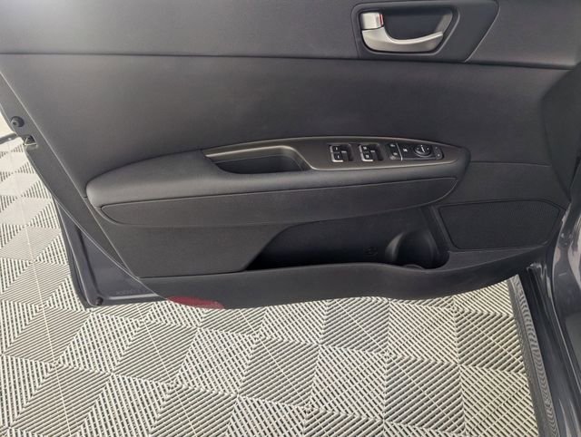 Used 2019 Kia Optima S w/ S Panoramic Sunroof Package FWD image 10