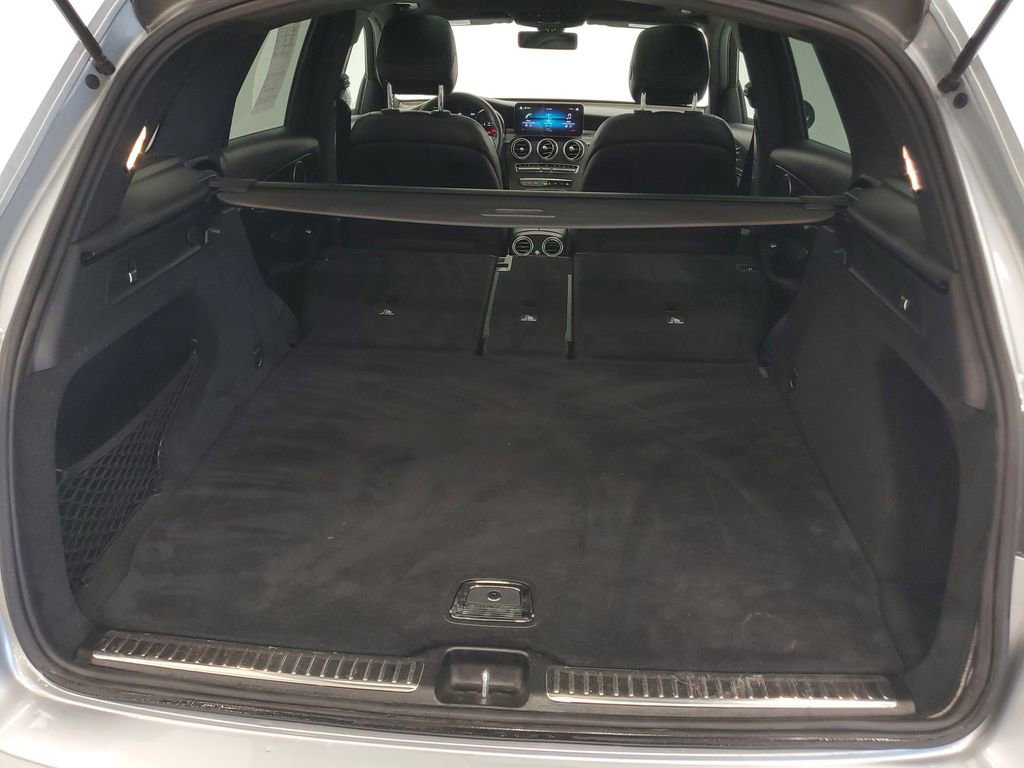 Used 2021 Mercedes-Benz GLC 300 4MATIC image 28