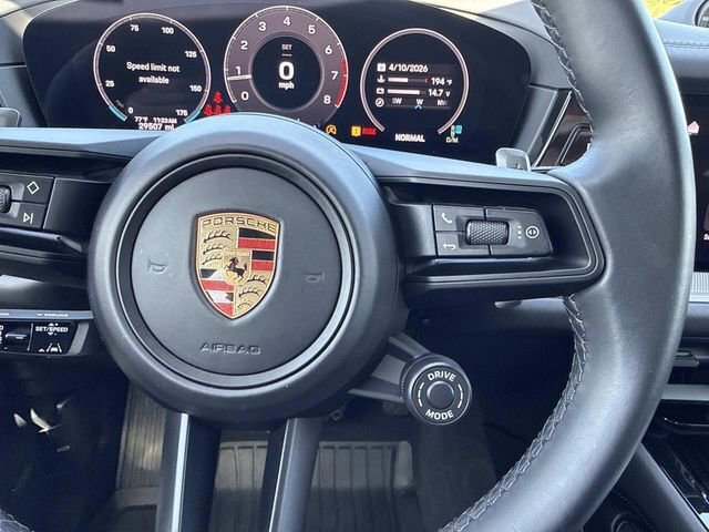 Used 2024 Porsche Cayenne Coupe AWD/4WD image 18