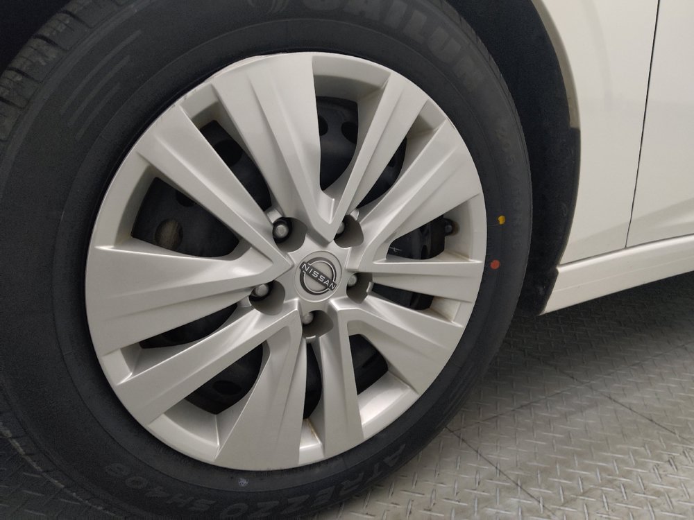 Used 2024 Nissan Sentra S FWD image 31