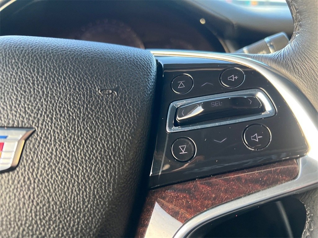 Used 2017 Cadillac XTS Luxury image 25