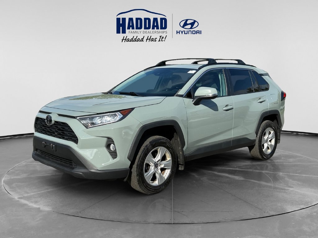 Used 2021 Toyota RAV4 XLE w/ Convenience Package AWD/4WD image 1