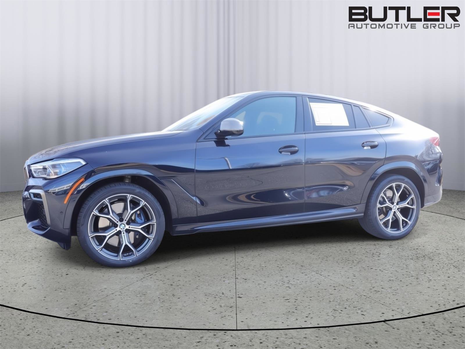 Used 2023 BMW X6 M50i w/ Executive Package image 1