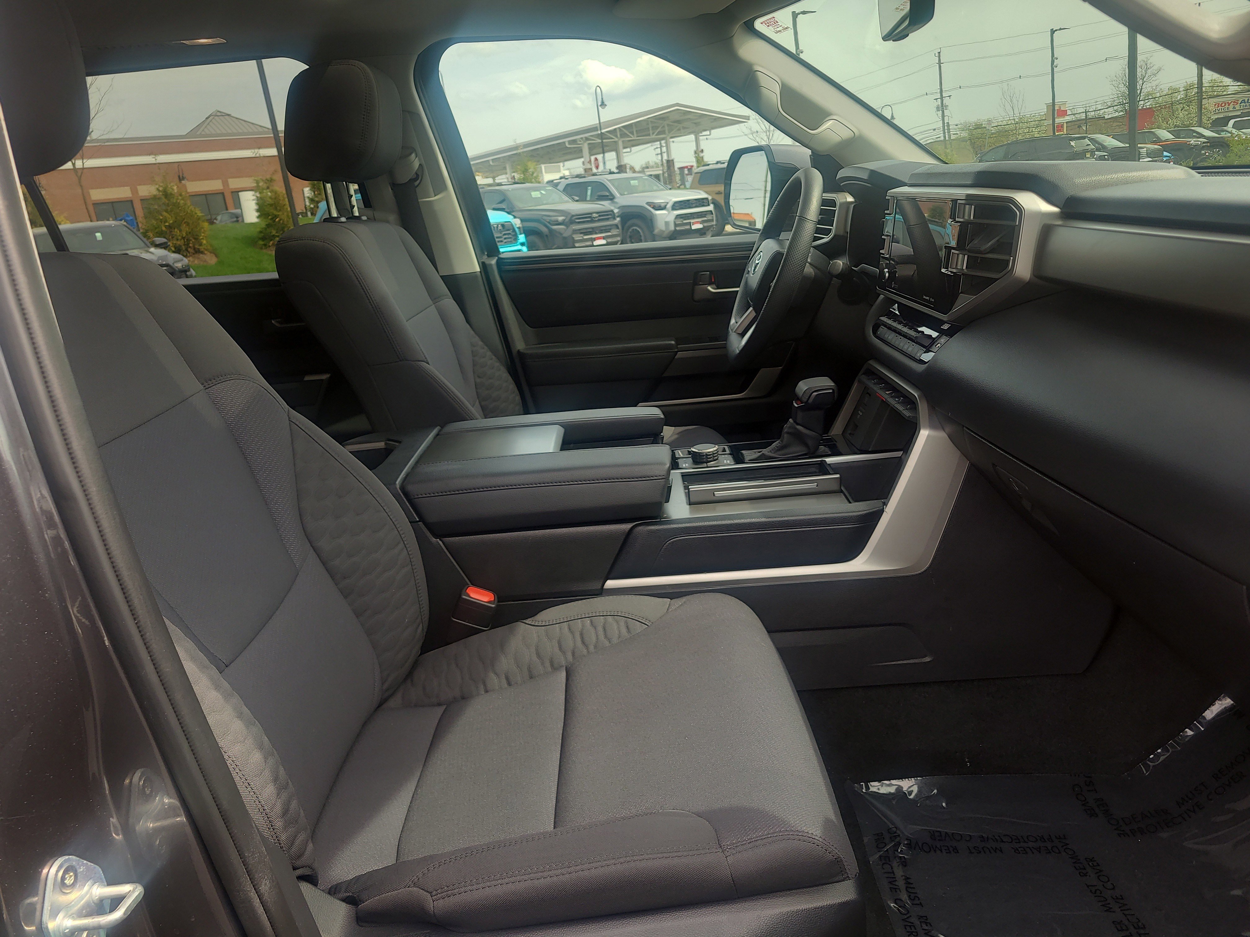 Used 2024 Toyota Sequoia SR5 w/ TRD Off-Road Package AWD/4WD image 18