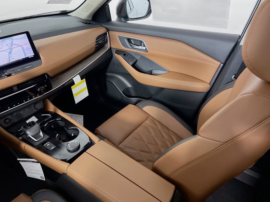 New 2026 Nissan Rogue Platinum AWD/4WD image 23