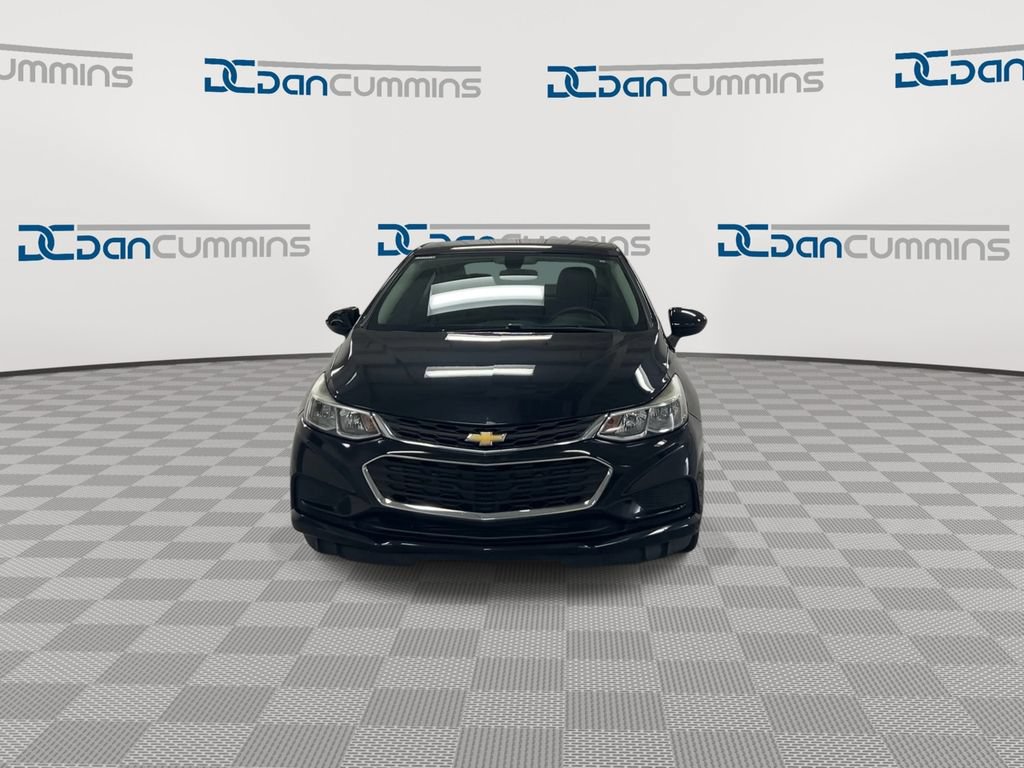 Used 2017 Chevrolet Cruze LS FWD image 3