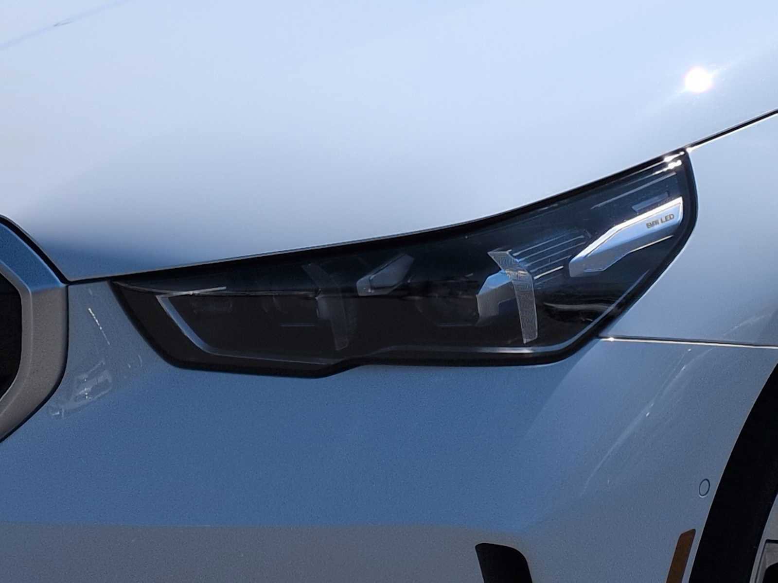 Used 2025 BMW i5 xDrive40 w/ Premium Package image 11