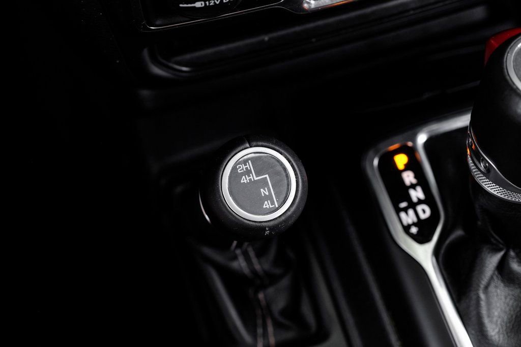 Used 2023 Jeep Wrangler Sahara w/ Cold Weather Group image 38