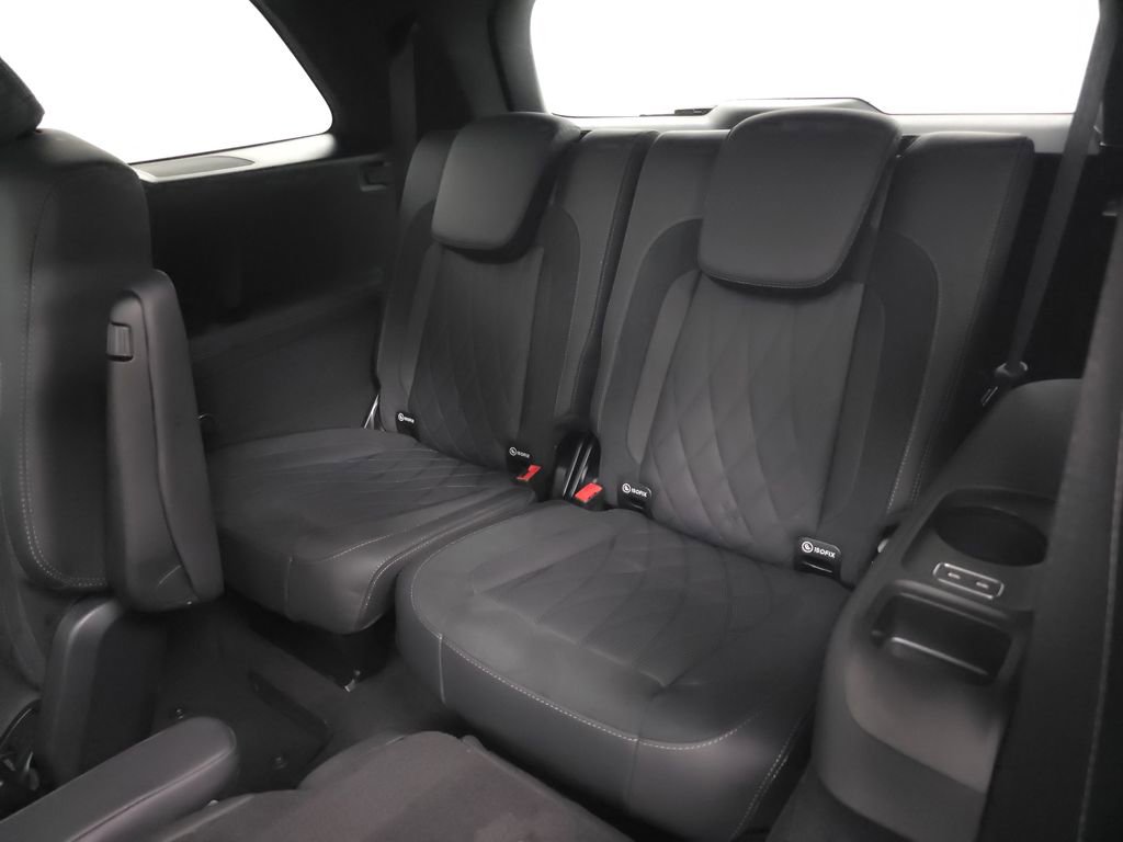 Used 2024 Mercedes-Benz GLS 63 AMG 4MATIC w/ AMG Night Package image 31
