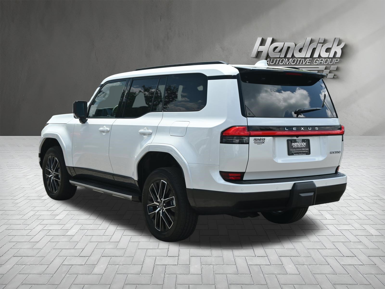 Used 2026 Lexus GX 550 w/ Cold Area Package AWD/4WD image 8