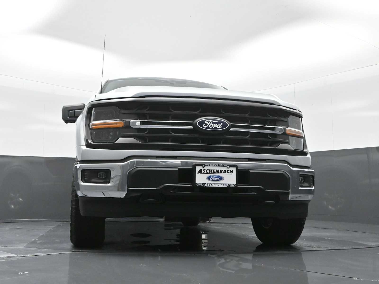New 2024 Ford F150 XLT w/ Mobile Office Package image 19