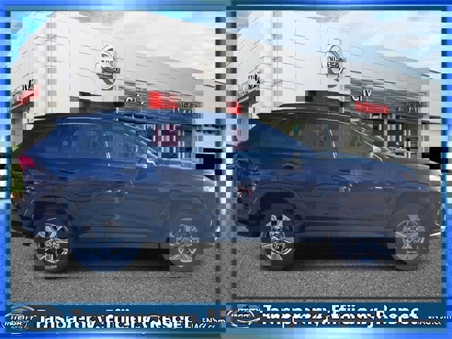 Used 2024 Toyota RAV4 XLE image 5