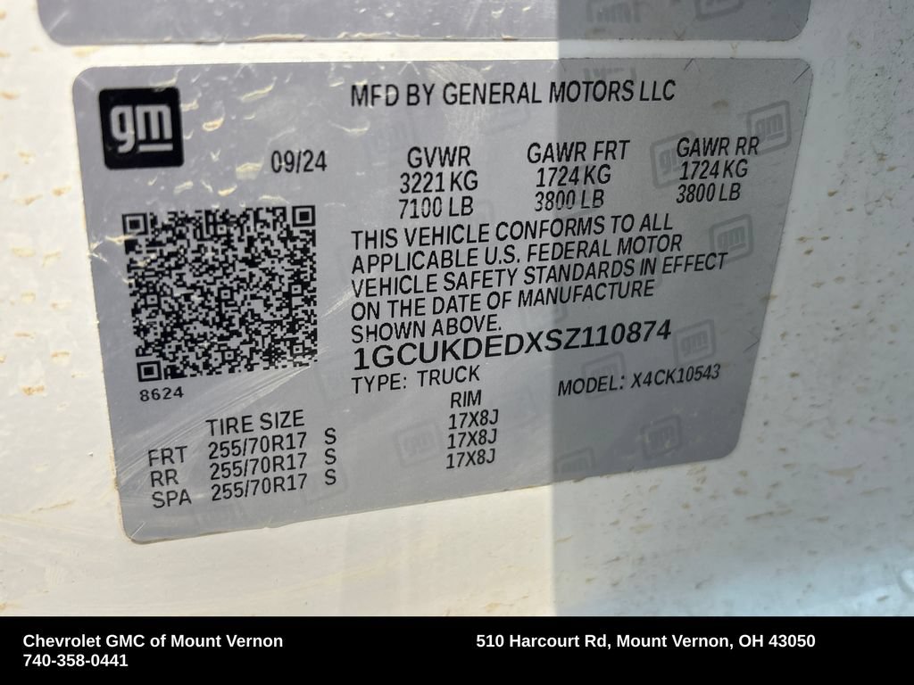 Used 2025 Chevrolet Silverado 1500 LT AWD/4WD image 48