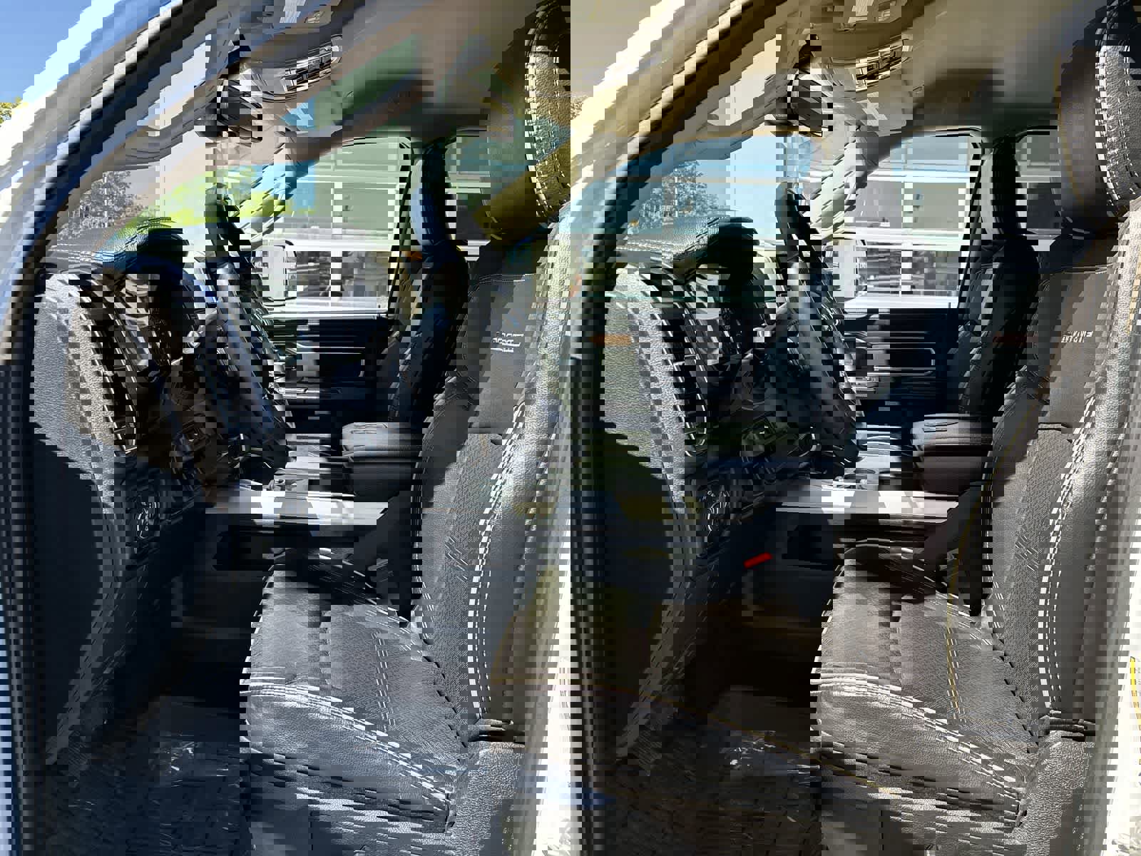 Certified 2022 RAM 3500 Laramie image 10