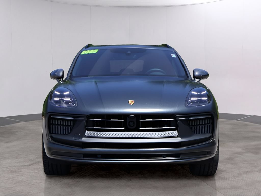 Certified 2025 Porsche Macan GTS AWD/4WD image 12